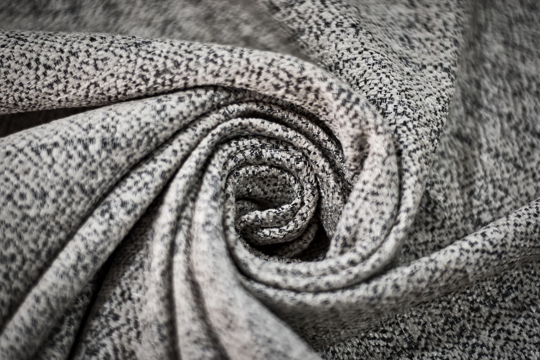 Le grammage d’un sweat : ce que change un 280 g/m²